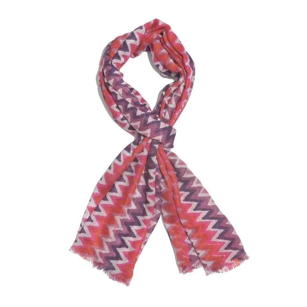 Scarf Red and Purple Chevron Pattern